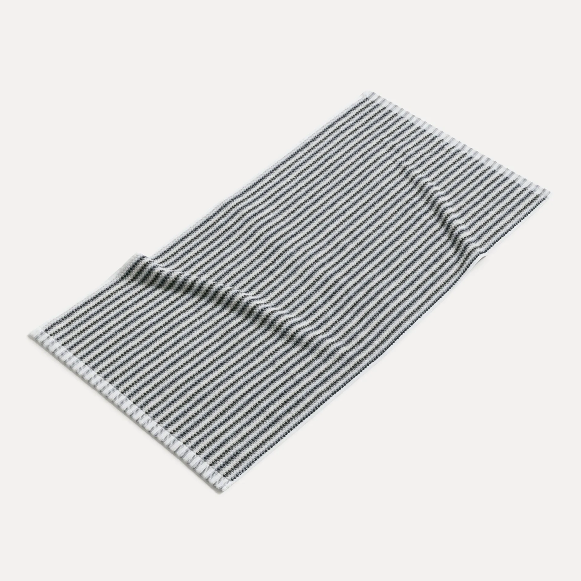 MÖVE Duschtücher-Bliss Duschtuch 67X140 cm(silver/black)