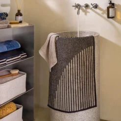 MÖVE Duschtücher-Illusions Duschtuch 67X140 cm(steelblue/black)