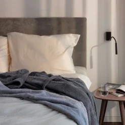 Damen MÖVE Damen|Herren-Superwuschel Bademantel mit Kapuze blau(cornflower)